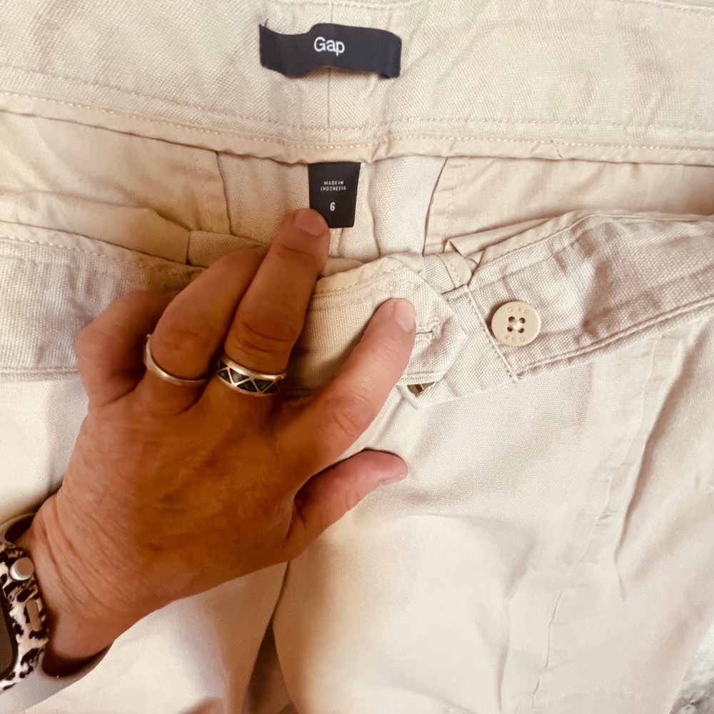 Gap shorts